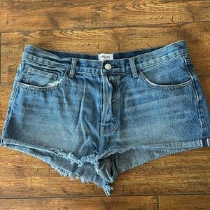Twelve by OnTwelfth (Nordstrom) mid-rise denim shorts size 28